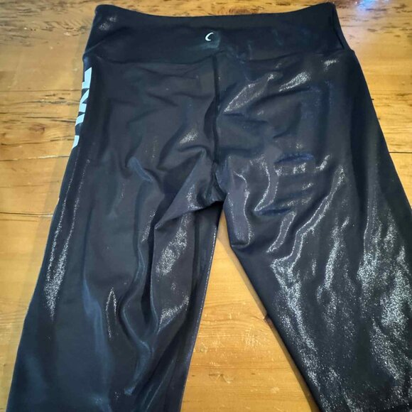 Zyia Women Plus Size Black Metallic ZYIA Light n Tight Hustle Shorts 10" #853 - Picture 3 of 11